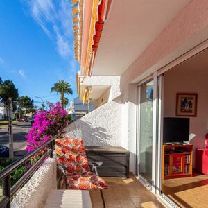 Property in Spain, Townhouse close to the golf in Villmartin