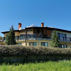 Magnificent property 10km to the city of the roses Kazanlak