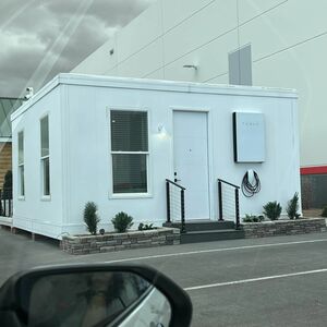 1 bedroom mobile Tesla home for sale