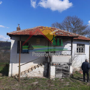 House near Sredets Town, Burgas region, Yard 4000m²