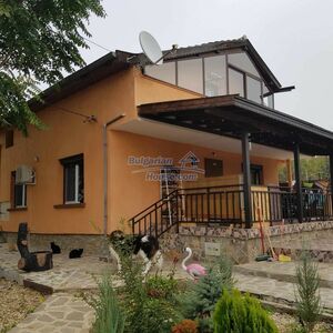 Two-story house in Konstantinovo 10km from Burgas, LAKE VIEW