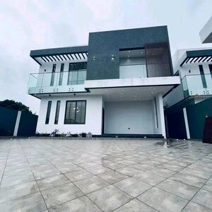 Exexutive 4bedroom house @oyarifa