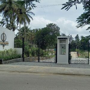 Premium villa plot for sale in friendly budget