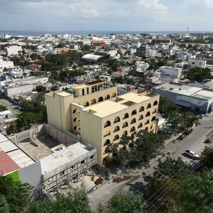 1BR 1BA, Apartment Pool, Yaxche, Playa del Carmen