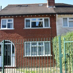 Affordable Student Accommodation Options on East Street, Eps