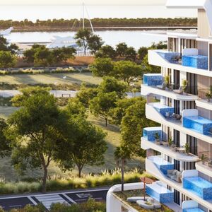 4 Bed Apartments, 5 * Resort, Dubai Island with private pool