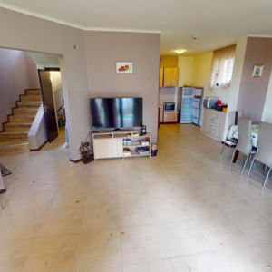 Maisonette in a villa (house) 