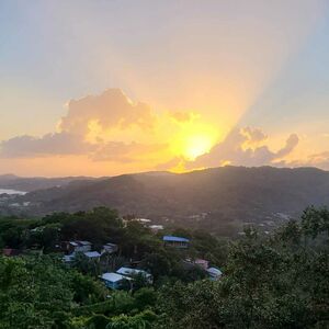 Hilltop Property with AMAZING VIEWS