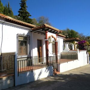 Lovely Little Townhouse