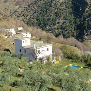 Large Country House with Pool