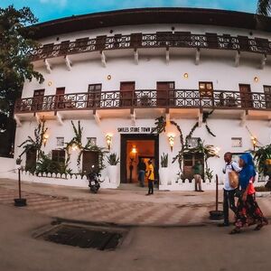 Mizingani Road &Malawi Road Intersection, Zanzibar Town, Zan