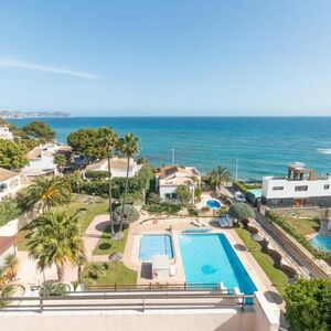Property in Spain, Studio first line beach in Calpe
