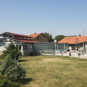 2Houses, pool, sauna, BBQ area, Varna
