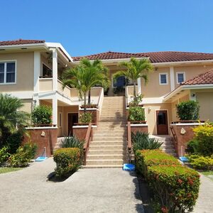 Luxurious Oceanfront Condo with Stunning Sunset Views