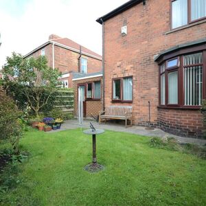 Spacious Garden Property, Tiverton Avenue, Newcastle