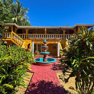 Profitable Bed & Breakfast in Resort Zone –Turnkey 