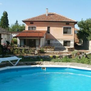 WELCOME IN YOUR LUXURY AND COZY HOME!!!