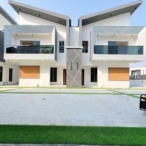 KNL 4 BEDROOM DETACHED DUPLEX FOR SALE 