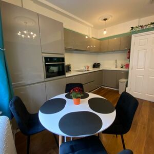 King's Cross Rd, WC1X 9NH