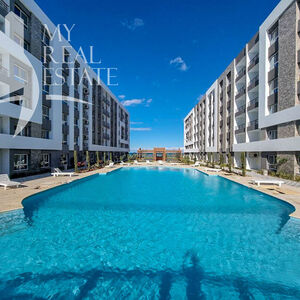 2 bedroom apartment with direct access to the pool for sale 