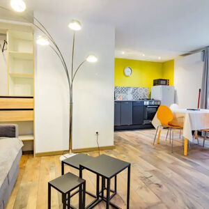 Farmhouse with 3 gites + pool on 16 hectare estate