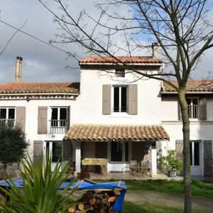 Farmhouse with 3 gites + pool on 16 hectare estate