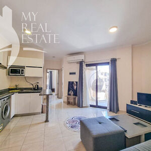 Pool view 3 bedroom apartment in Aqua Tropical