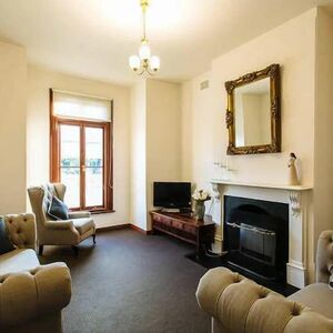 5-Bedroom Detached House in Lisbon City Center