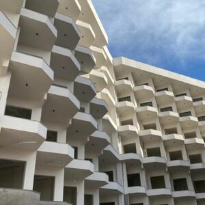 3-Bedroom Seaside Elegance in the Heart of Hurghada