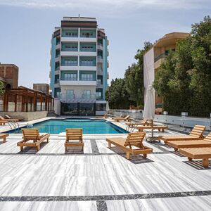 Ready To Move 1-Bedroom Apartment with Sea View