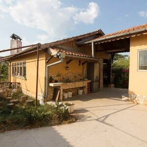 Exclusive property with 3000 sq.m land near Ruse,Bulgaria