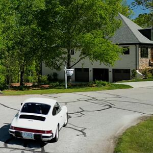 Unique Mountain View and Serene Living