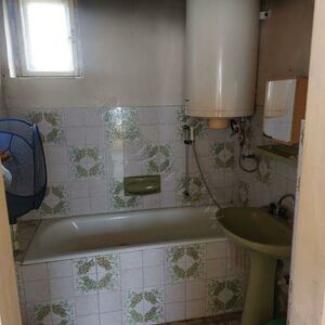 House in Szakcs, Tolna