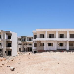  69 sqm One Bedroom Apartment Overlooking the Pool 