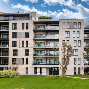 Apartment with two large terraces offering views of the sea 