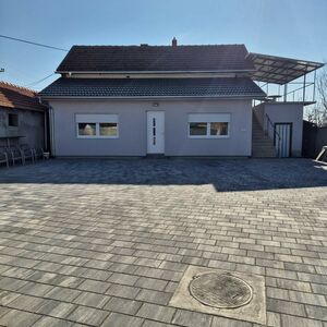 I am selling a house in Belgrade-Batajnica