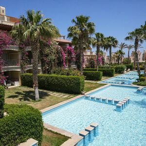 Elegant 2-Bedroom Penthouse – Veranda, Sahl Hasheesh