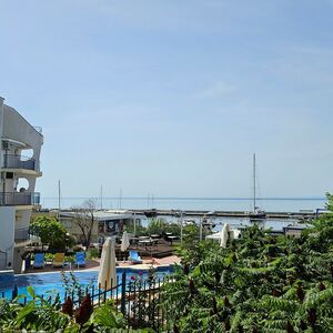 One bedroom apartment with Sea and Marina Views, complex TOP