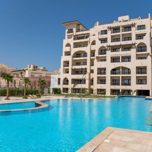  Apartment one bedroom 77m in Aldau Heights