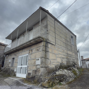 Charming Rural House in Spain: Your Rock-Solid Retreat