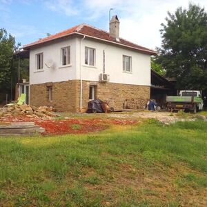 Charming Family Home in Tranquil Bulgarian Village Near Burg