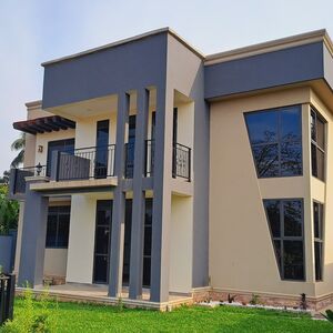 Modern 6 Bedroom House In Kyanja Kungu Uganda