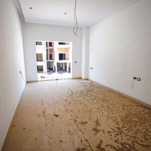  Luxury 78m² One Bedroom Apartment with Direct Sea and Pool 