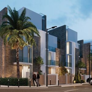 86 m² Apartment + 31 m² Private Garden in Long Page