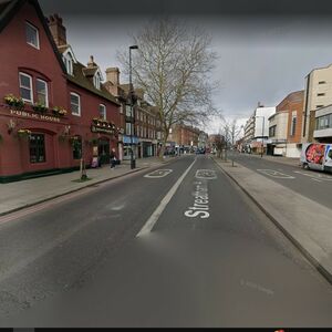 High-Yield Freehold Hotel & Pub Investment