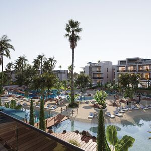 German-Standard 2BR Apartment with Private Garden – Hurghada