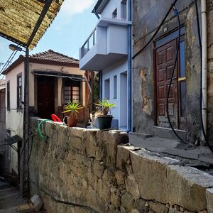 Stunning T0+1 Riverside Studio – Gaia • €200,000