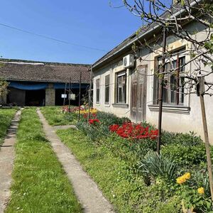 House for sale at the beginning of the Bajsko puta-Subotica 