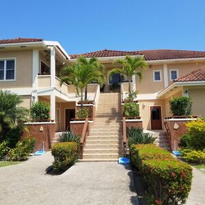 Luxurious Seafront Condo with Stunning Sunset Views