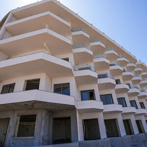 Studio 45 sqm with a pool view in the heart of El Hadaba